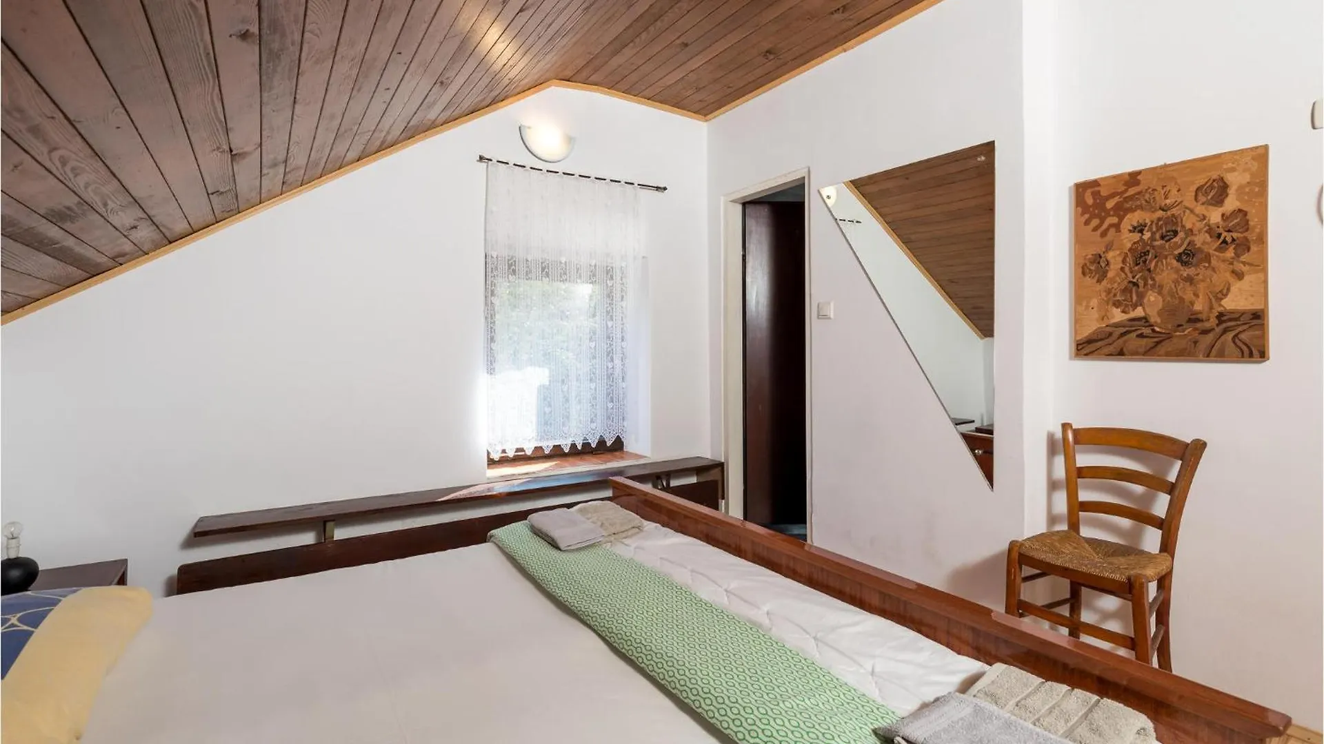 Beautiful Home In Fuzine With Sauna 0*,